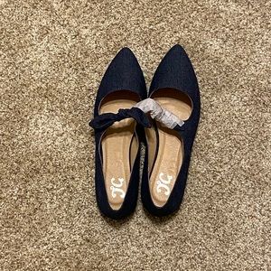 Denim flats. Size 7.5. New in the box with tags